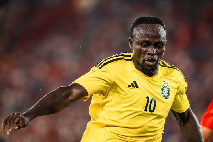 必一体育-博主:胜利边锋马内小腿肌肉二级撕裂,医生建议休息一周